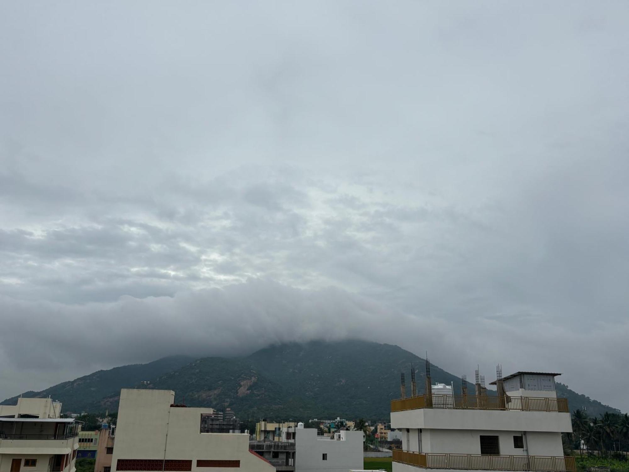 Jo'S Homestay Tiruvannāmalai Exteriér fotografie